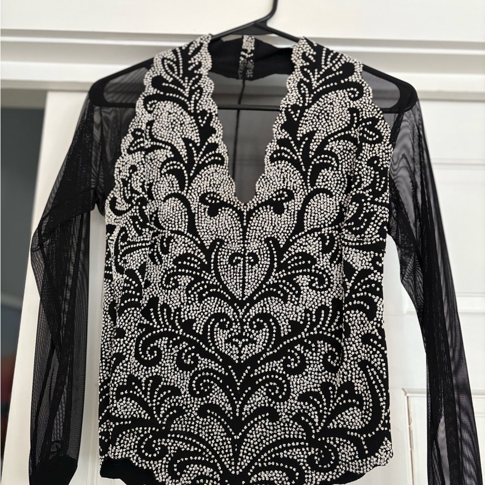 Elegant Black and White Women's Top